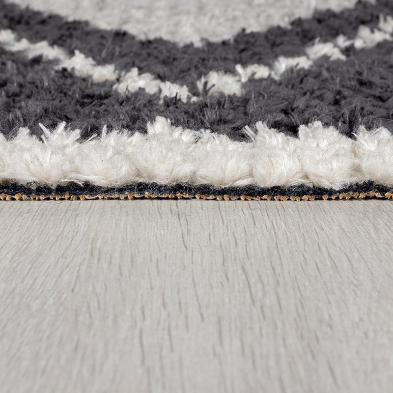 Geometric floor rug - Domino Zaid Black/White