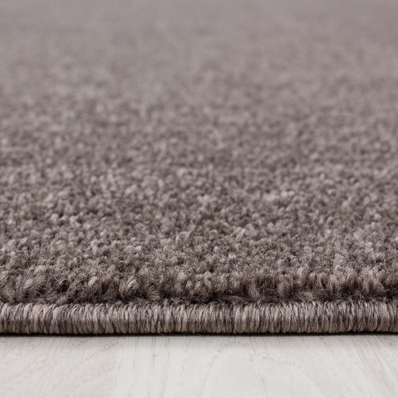 Low-pile floor rug - Asa Mokka