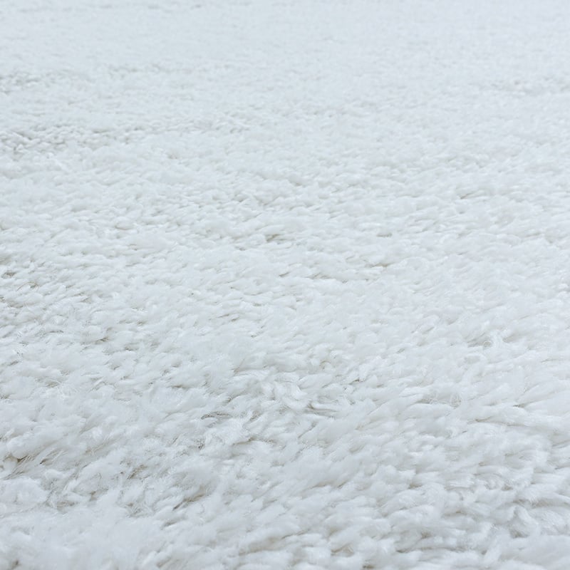 High-pile floor rug - Fuzzy White