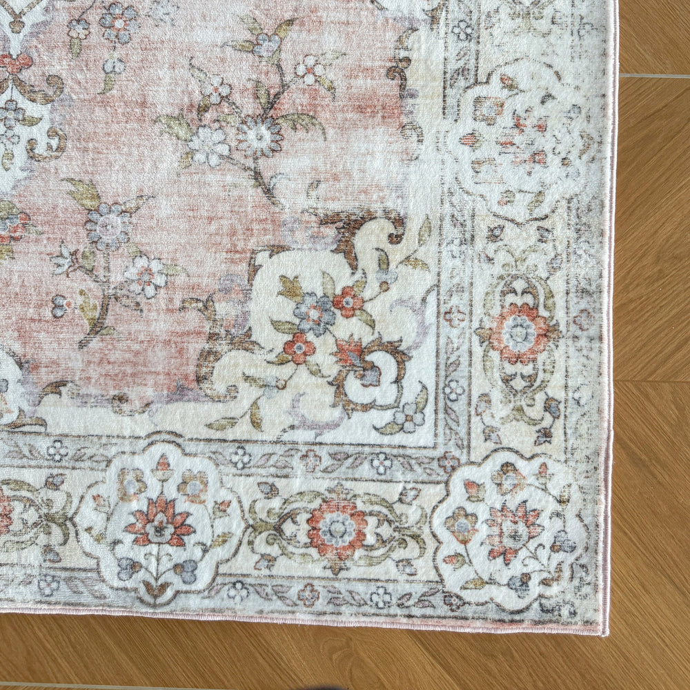 Vintage Rug - Ember Medallion Pink