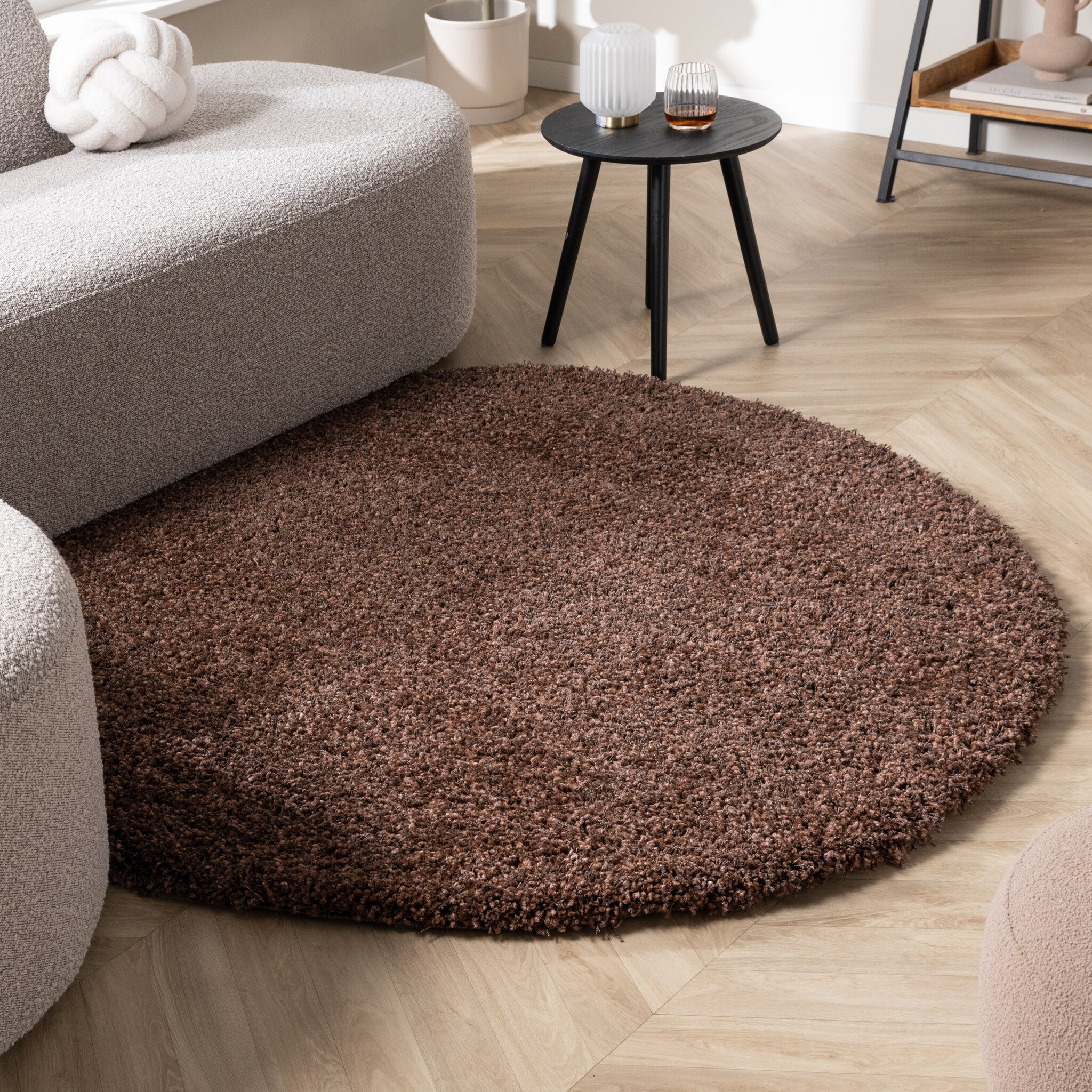 Round high-pile rug - Yves Brown