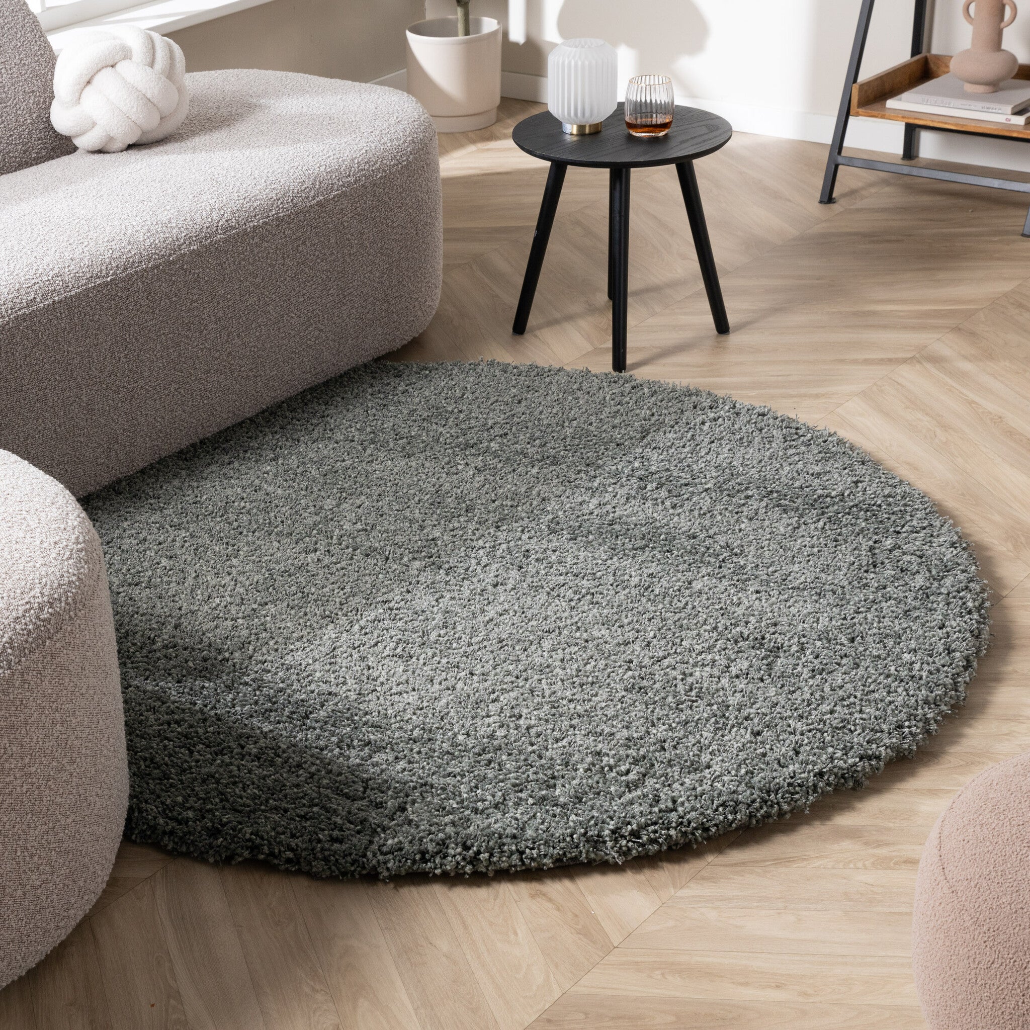 Round high-pile rug - Yves Green